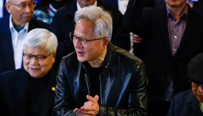 Bos NVIDIA Tegaskan Investasi OpenAI Jalan Terus Bantah Isu Pecah
